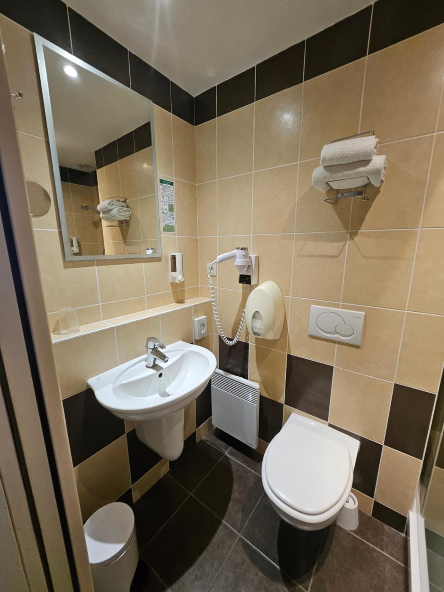 Hotel De Champagne Angers Luaran gambar